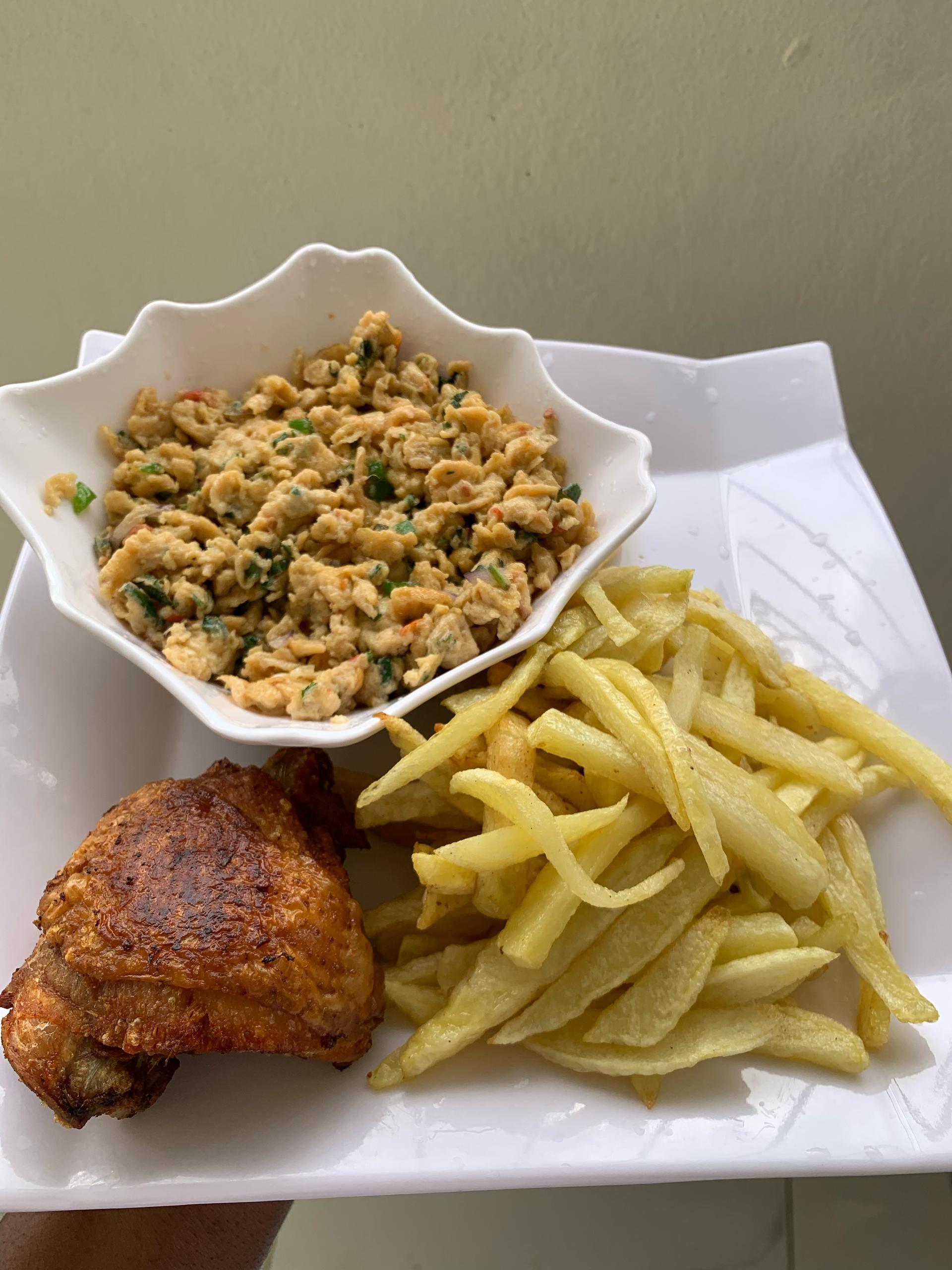 Fries Served With Scramble Eggs
